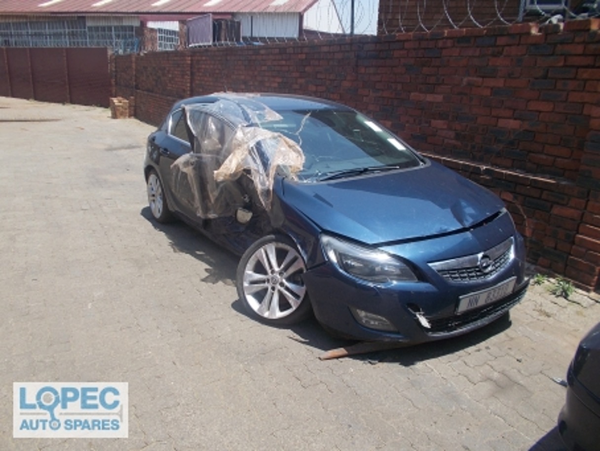 OPEL Astra J