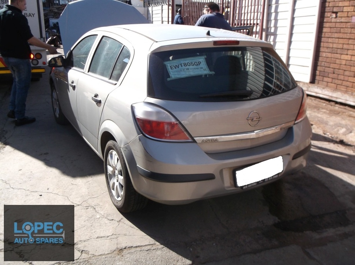 OPEL ASTRA H