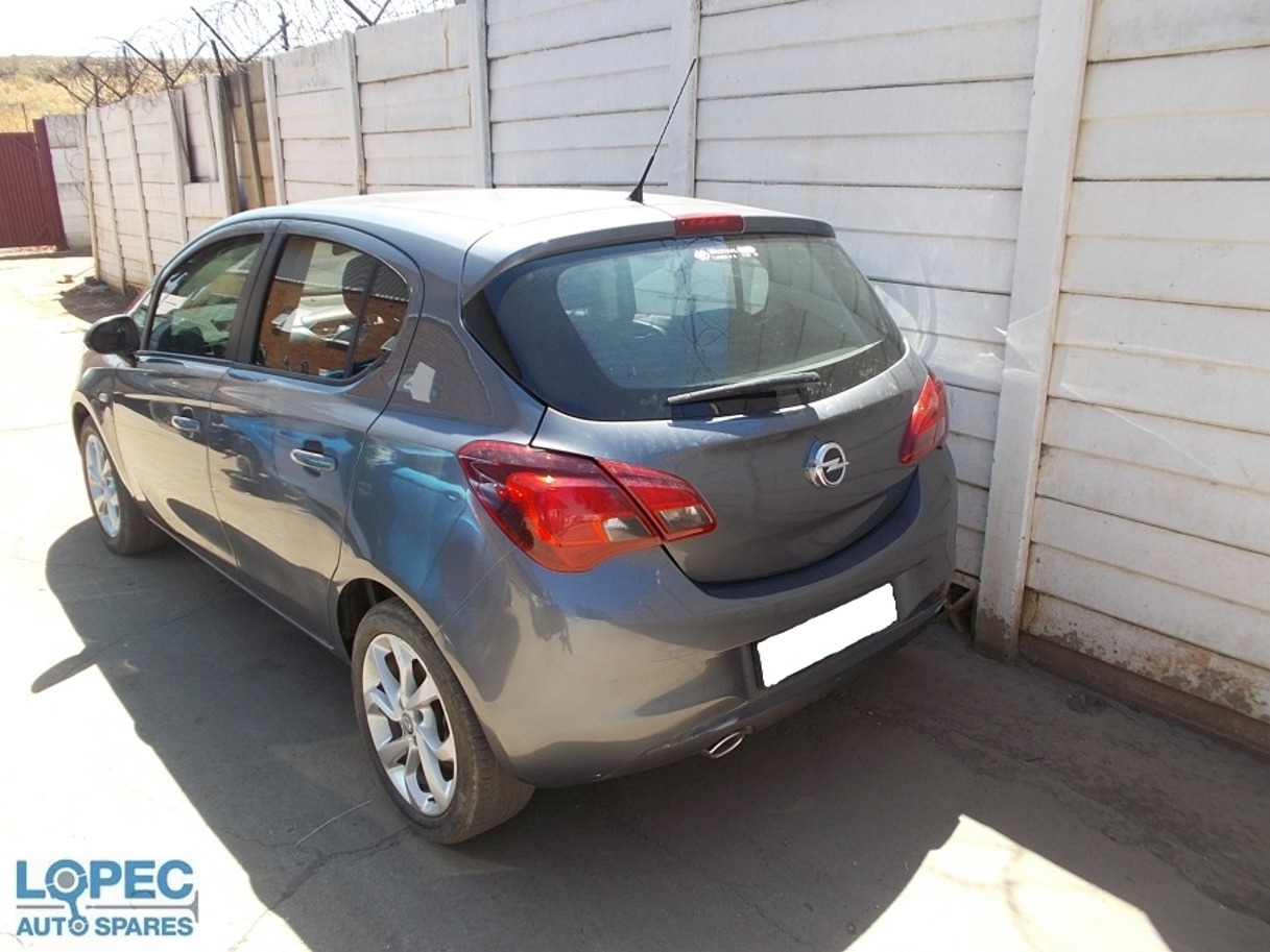 OPEL Corsa Essentia