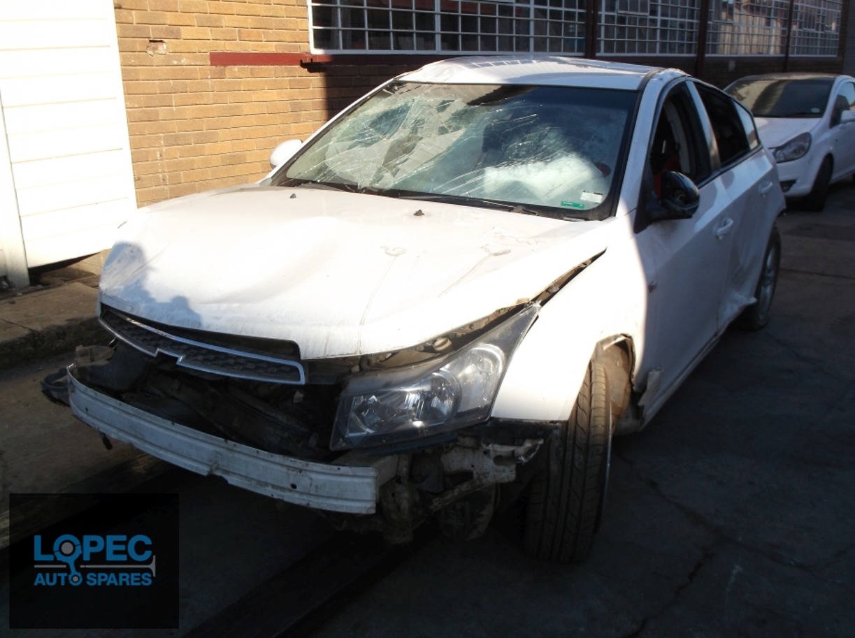 Chevrolet Cruze pre-facelift