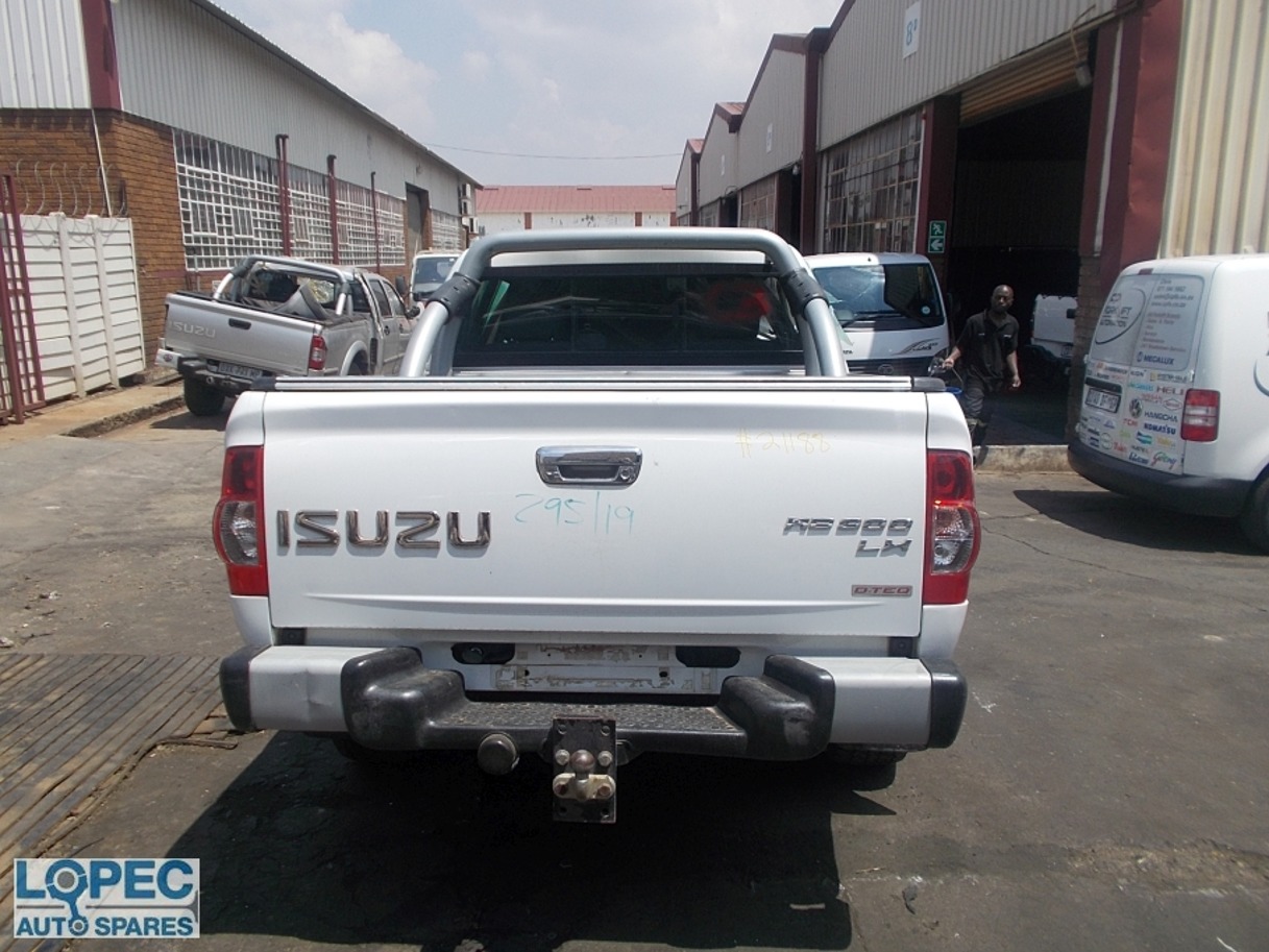 ISUZU KB300 XL
