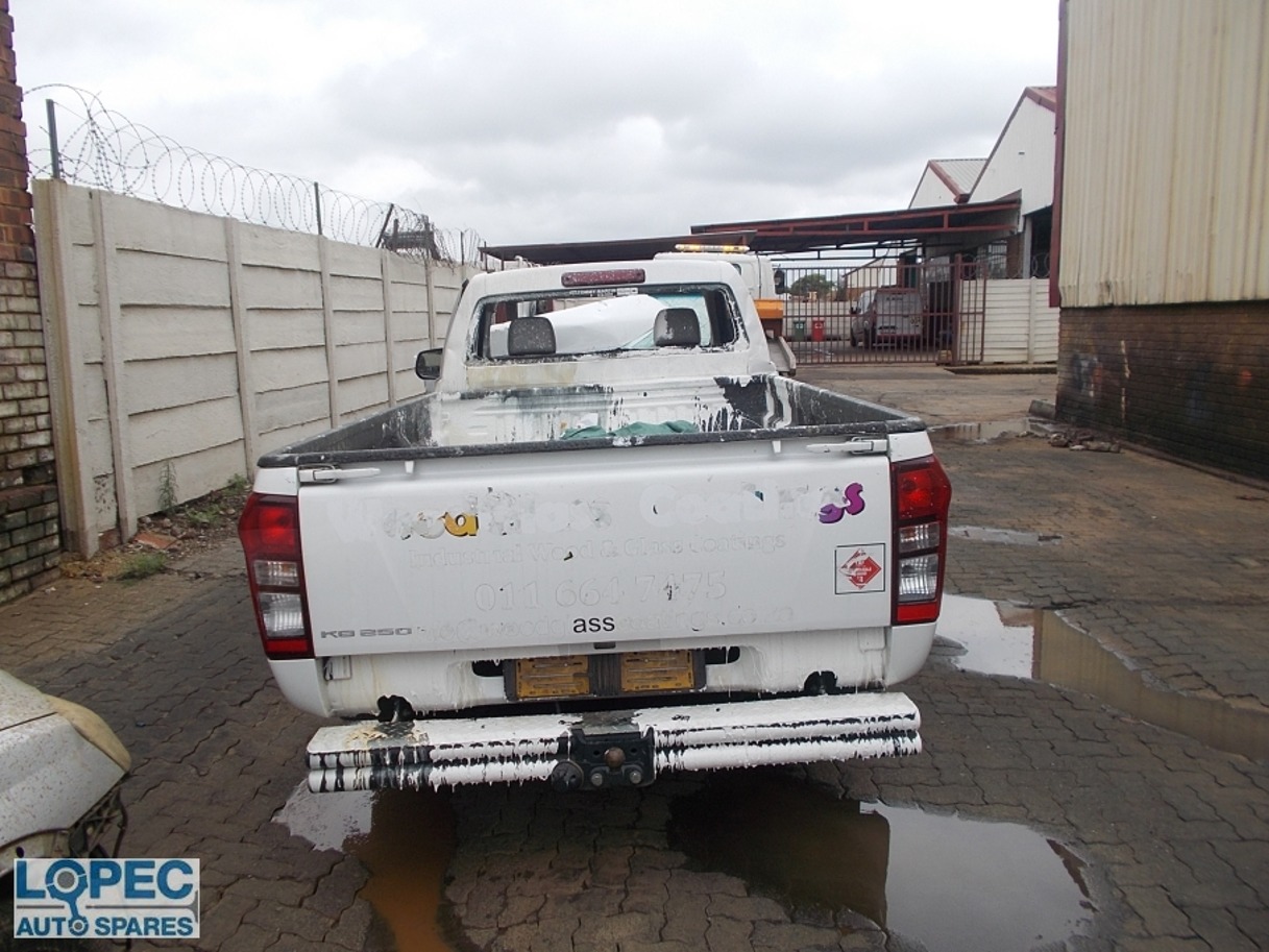 ISUZU KB250 Fleetside