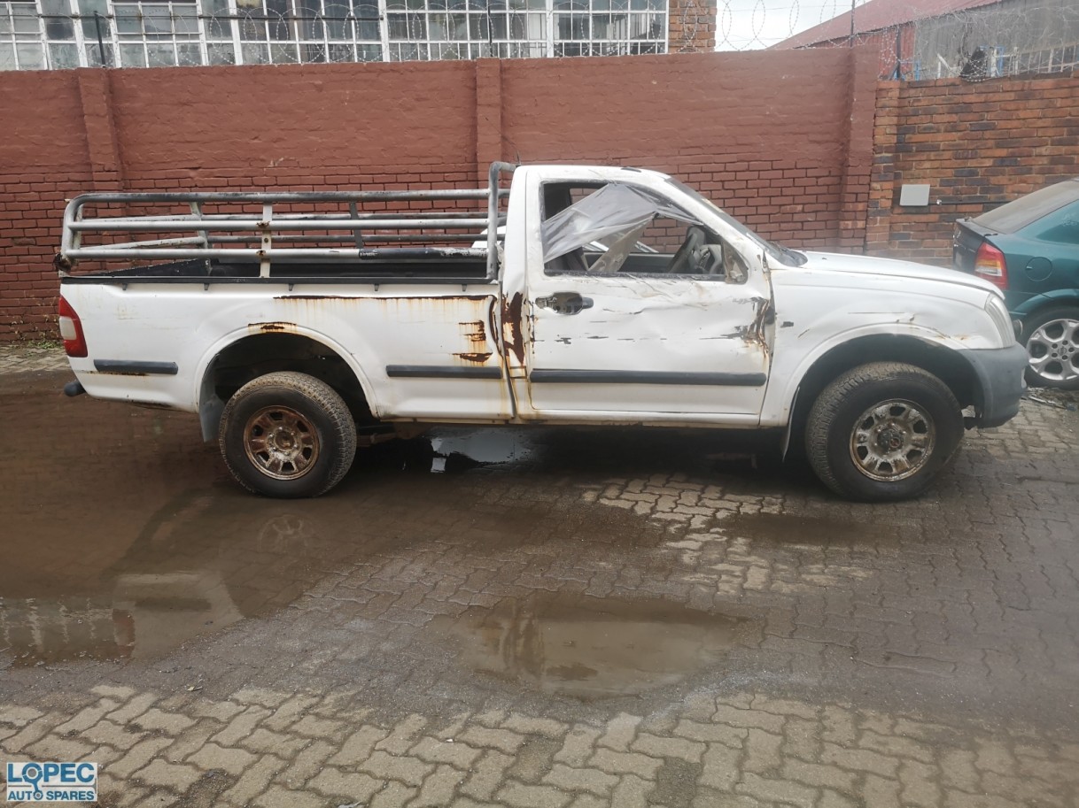 Isuzu  KB250 LE 4x4 Single Cab 