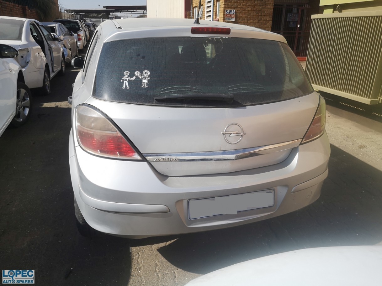 Opel  ASTRA H