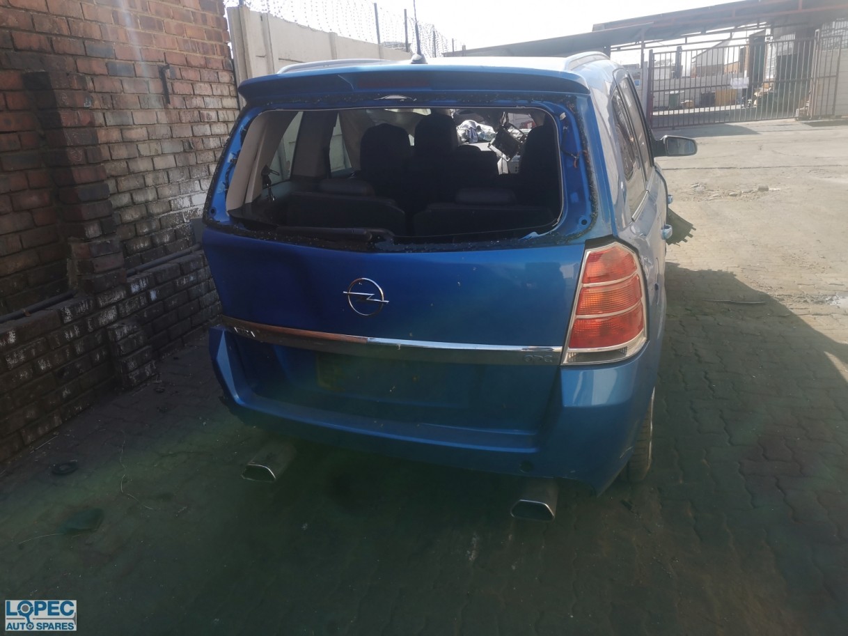 Opel  Zafira OPC 