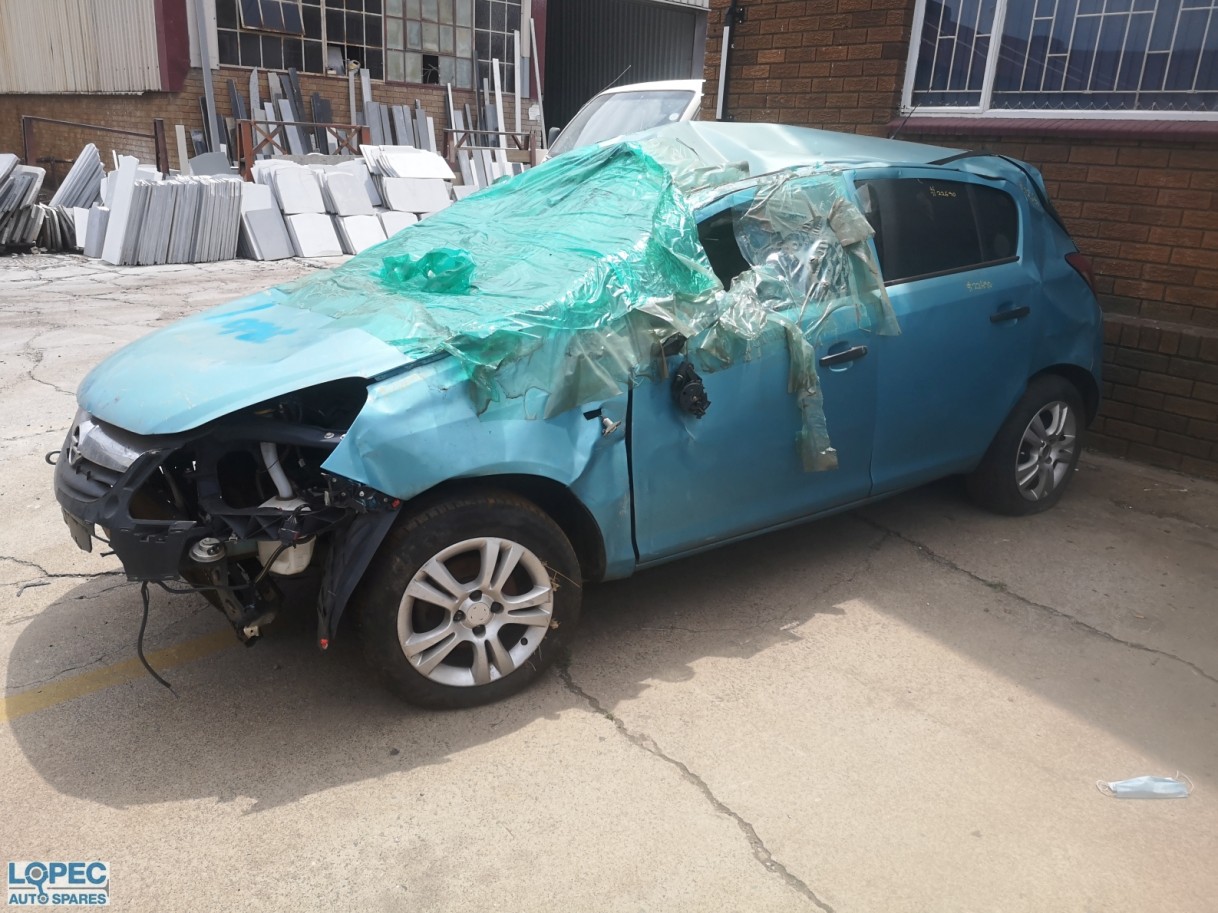 Opel  Corsa Essentia