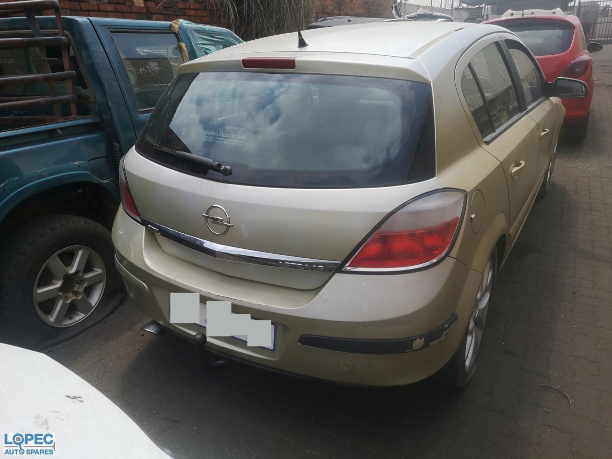 Opel  Astra H 