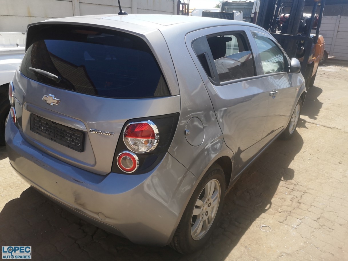 Chevrolet  Sonic Hatch 