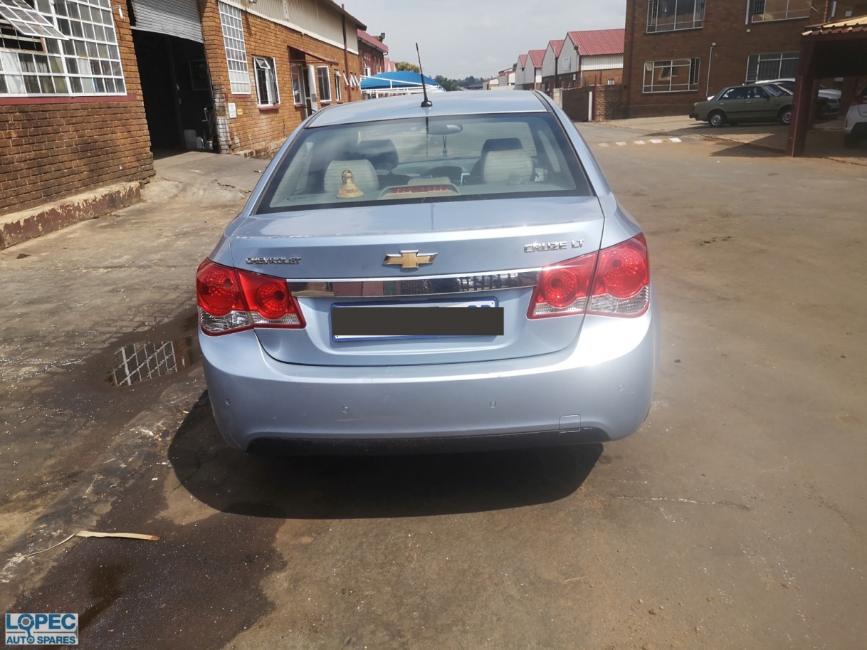 Chevrolet  Cruze 4Dr Sedan 