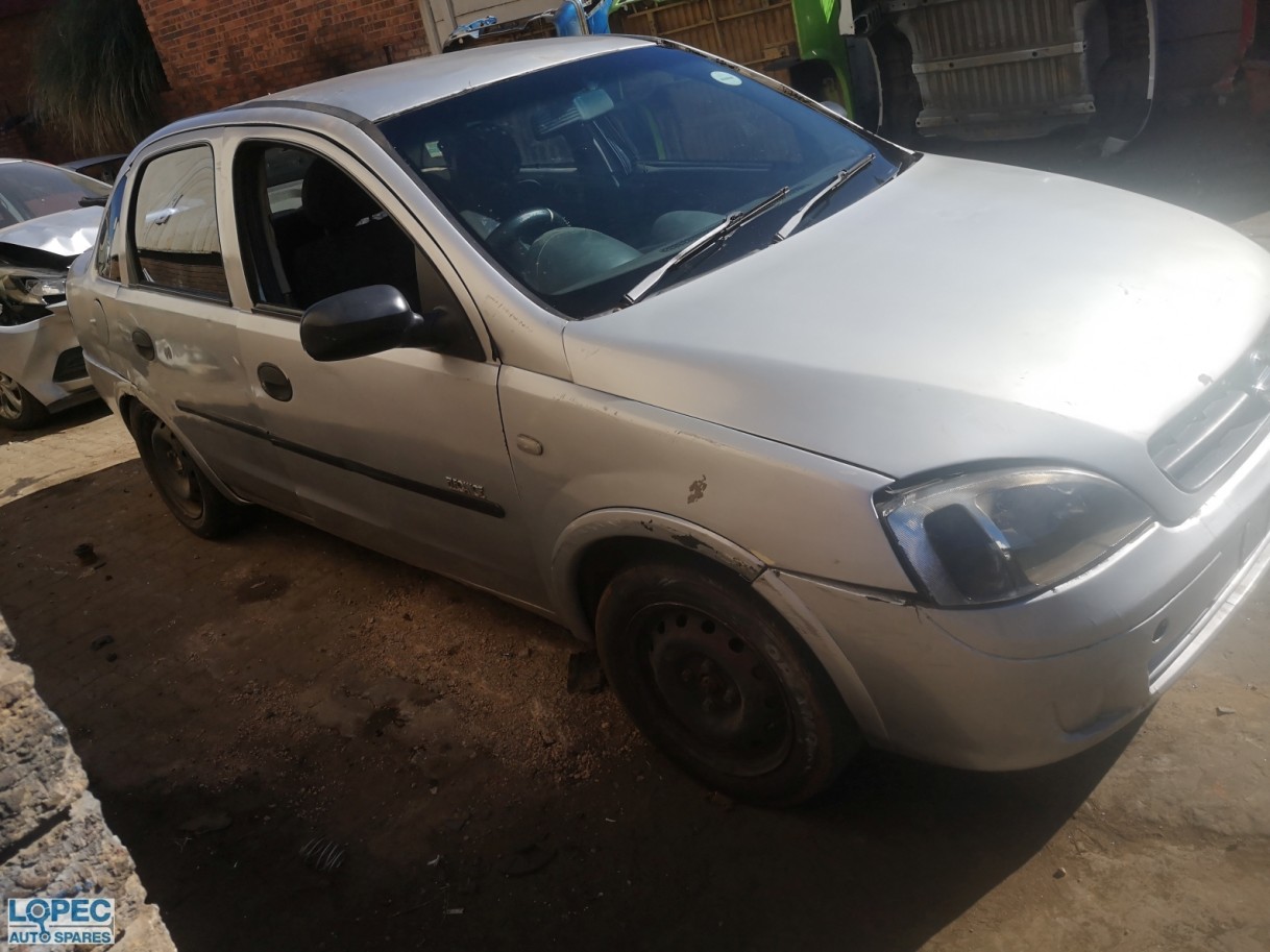 Opel  Corsa Gamma Sedan