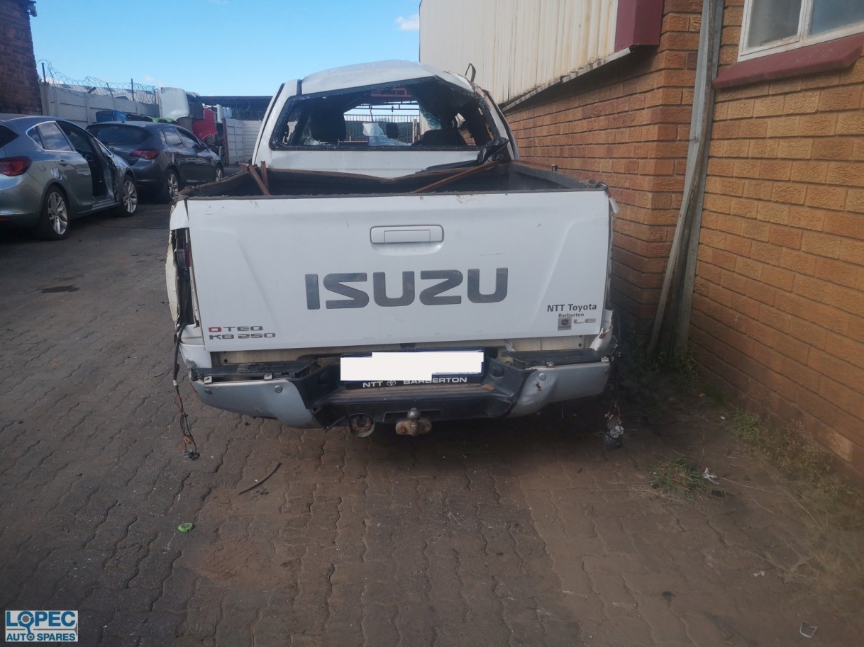 Isuzu  KB250