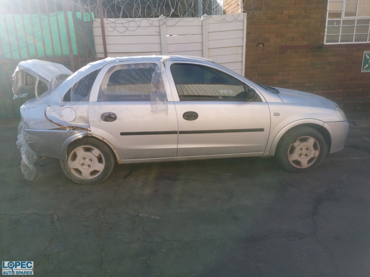 Opel  Corsa Classic Sedan 