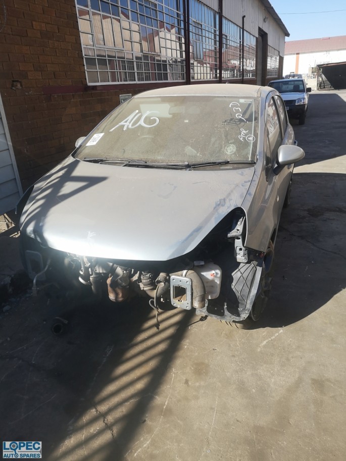 Opel  Corsa D 1.6 5dr 