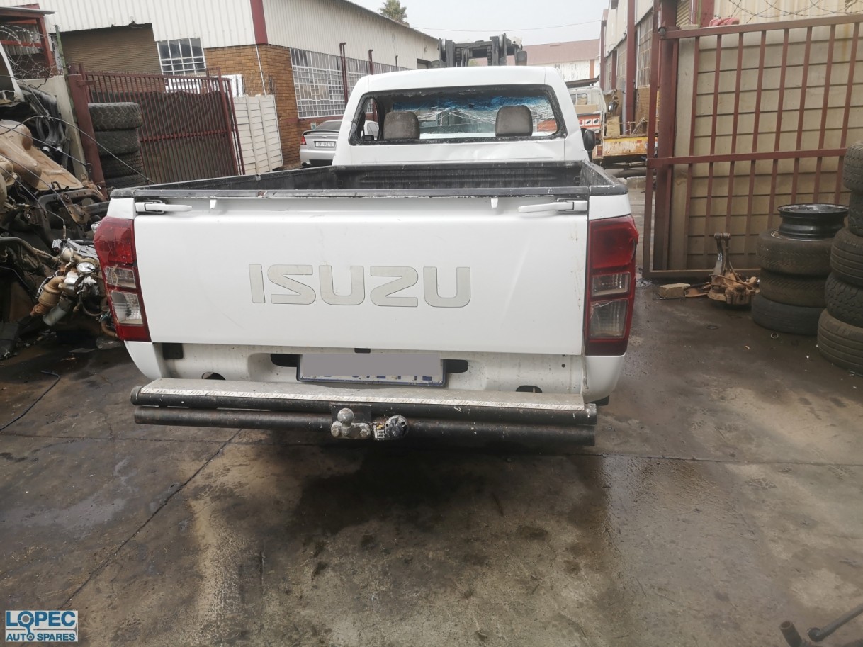 Isuzu  KB240