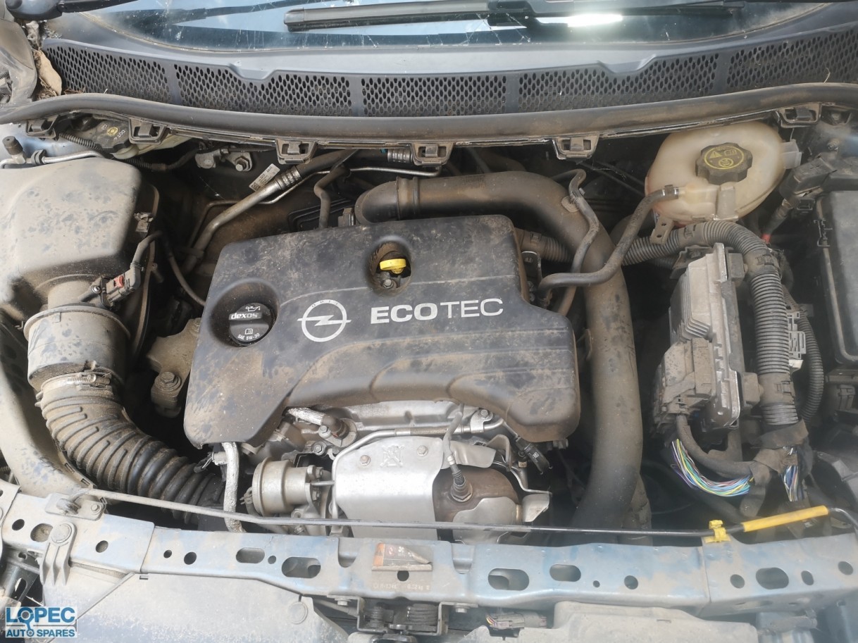 Opel  Astra K 1.0 Essentia 