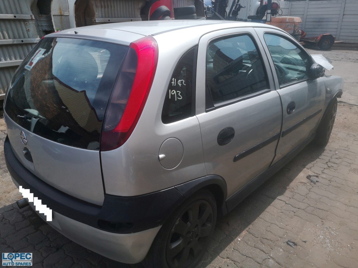 Opel  Corsa Gamma hatch 1.8 