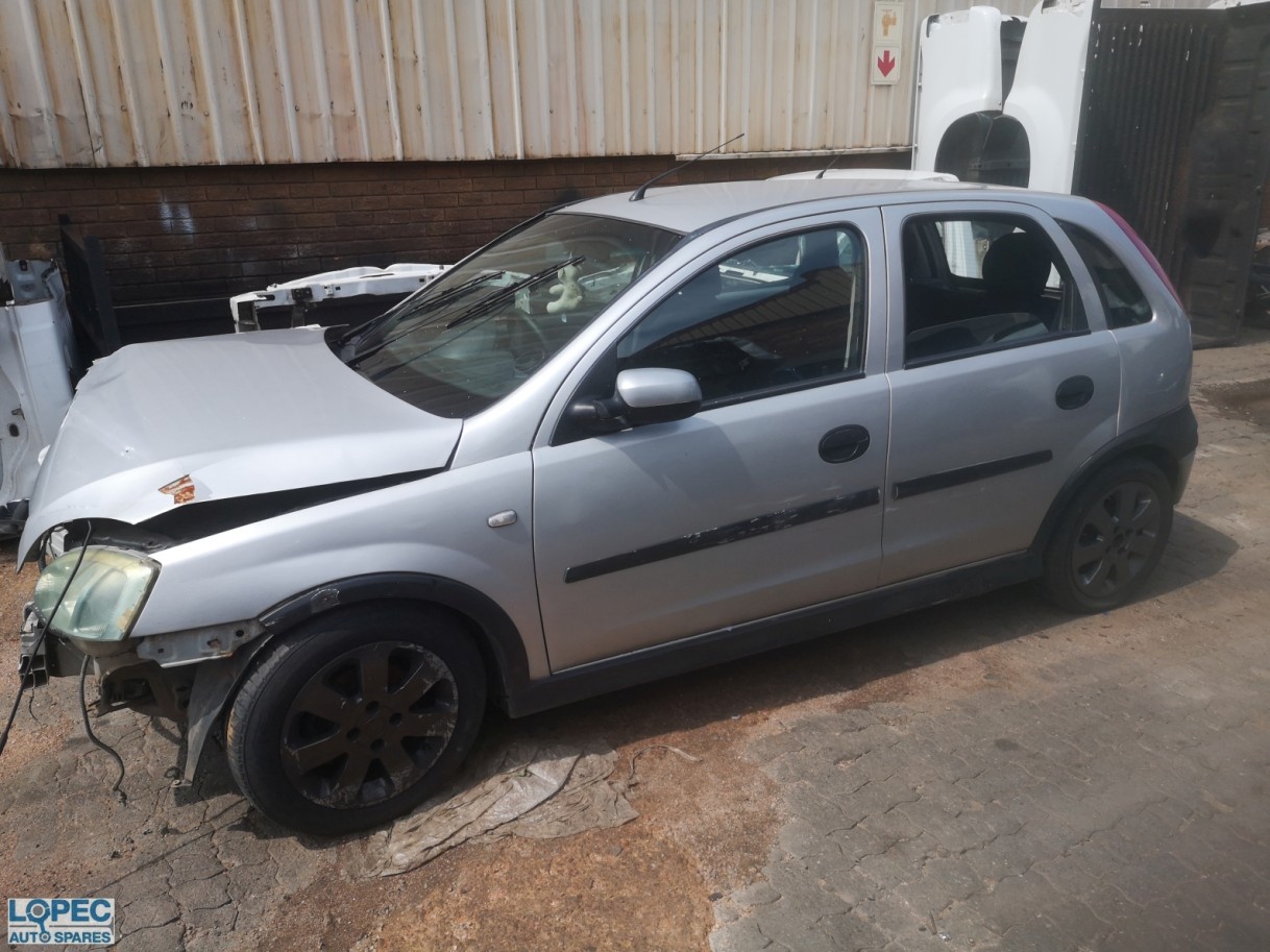 Opel  Corsa Gamma hatch 1.8 