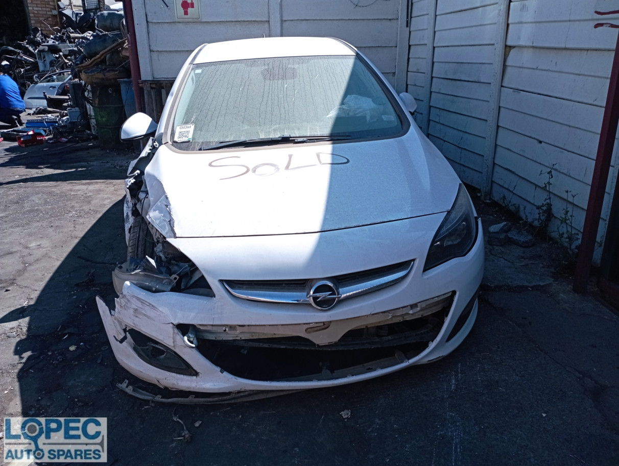 Opel Astra J