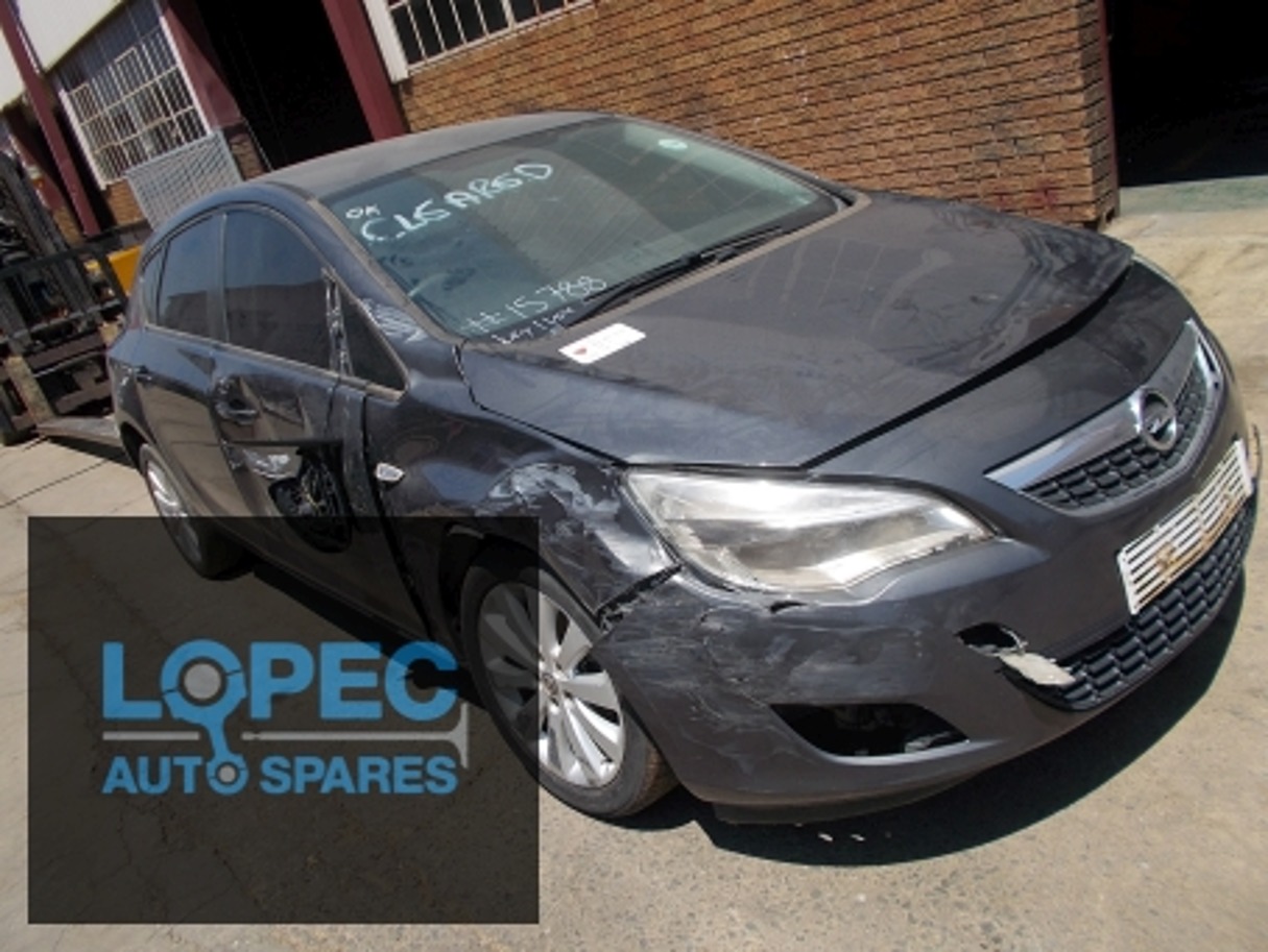 Opel Astra J H/B