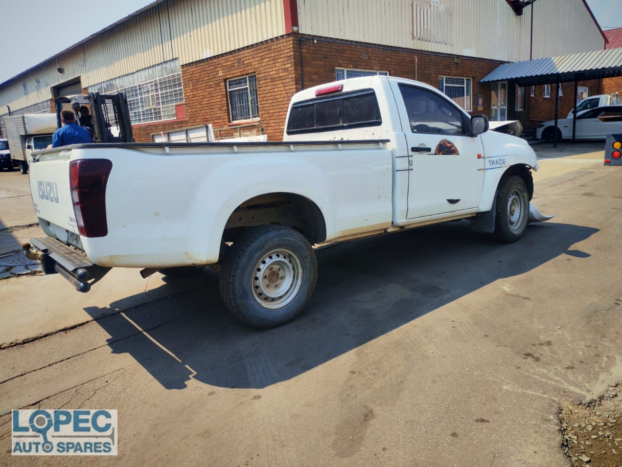 Isuzu  KB250 2019
